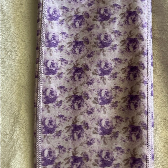 LoveShackFancy Lavender Floral Leggings - Picture 4 of 10